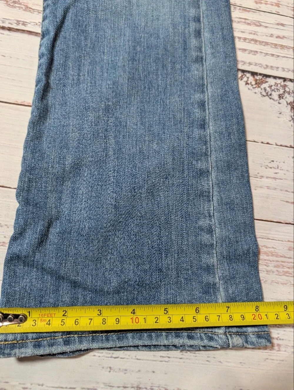 Rare Levi's Slight Curve Classic Rise Bootcut Jeans Size 0/25